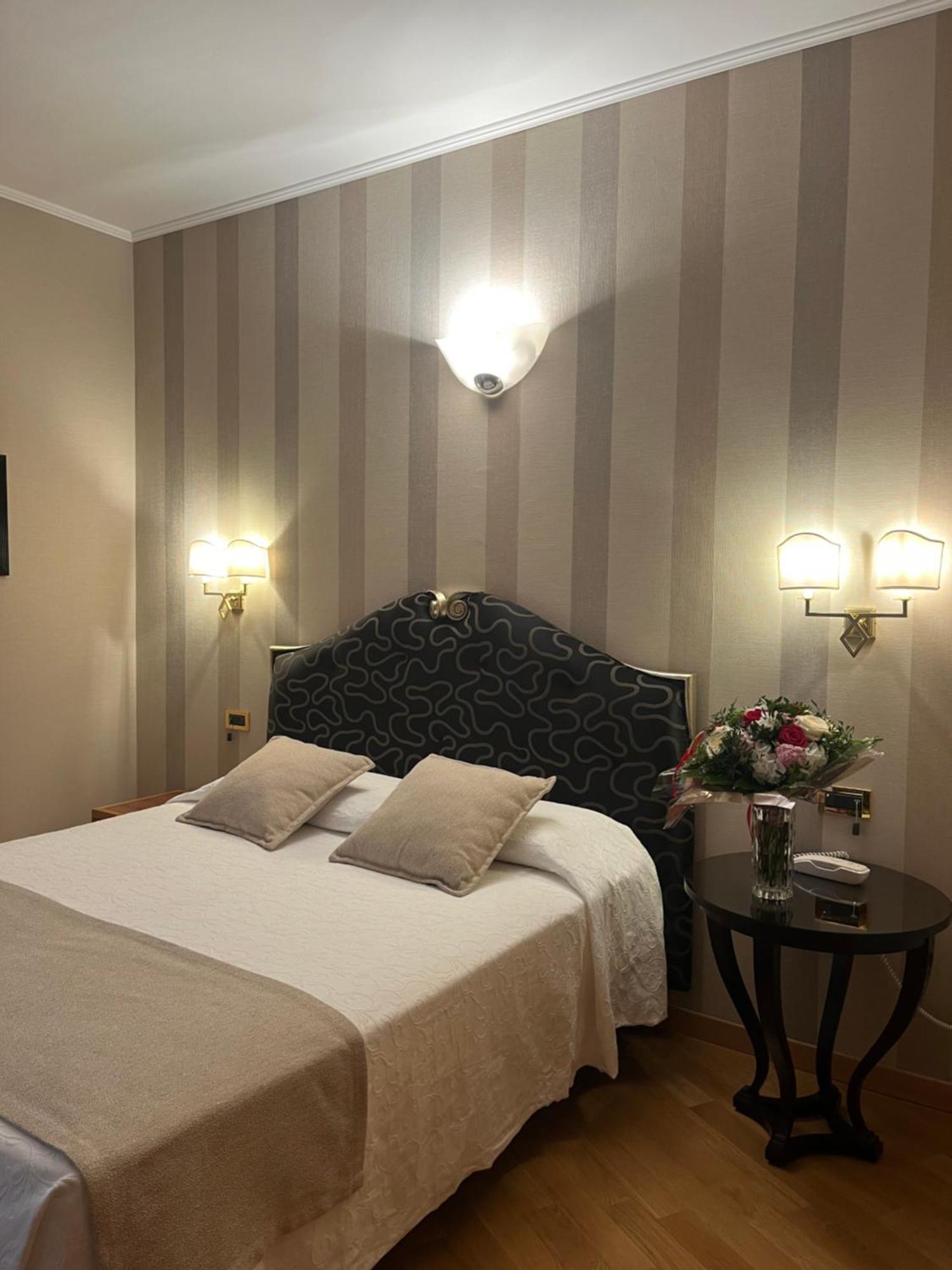 Hotel Europa Verona Exterior foto