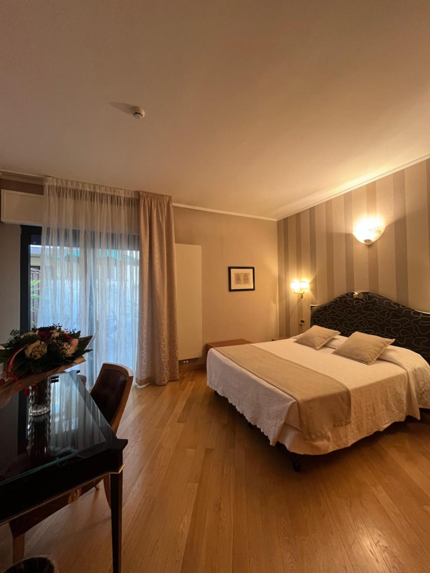 Hotel Europa Verona Exterior foto